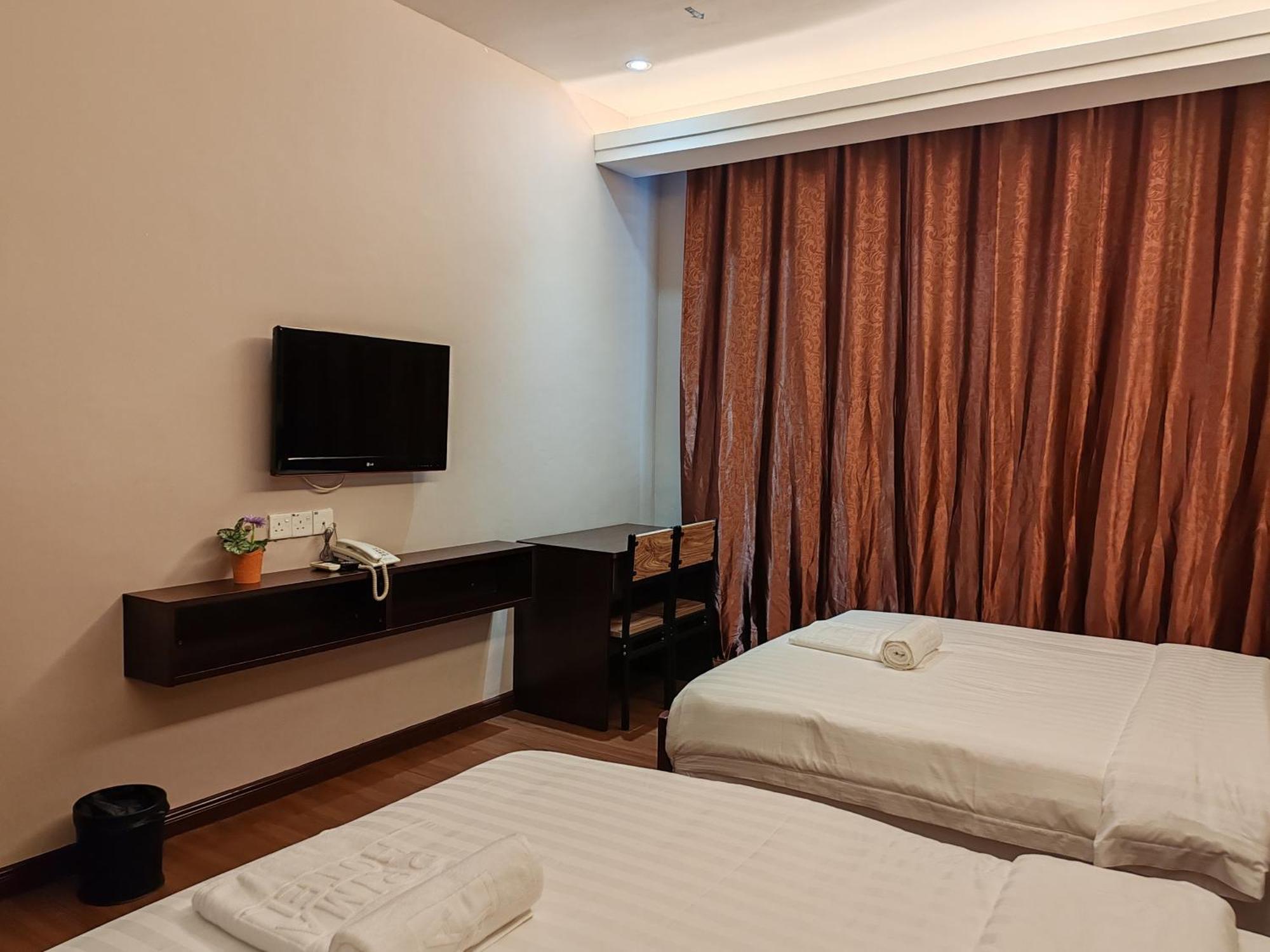 Hotel Prima Sandakan Exterior photo